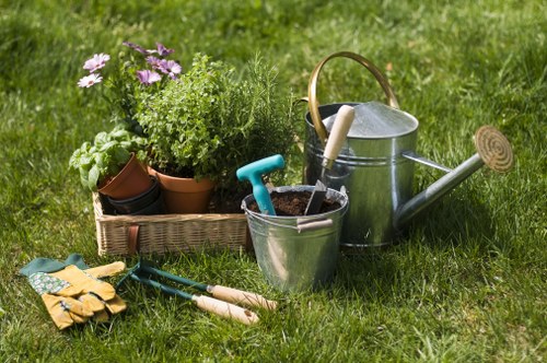 Farringdon garden service focused on insurance and safety